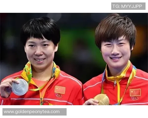 李晓霞与丁宁巅峰对决乒乓球赛场上的传奇较量与荣耀之路